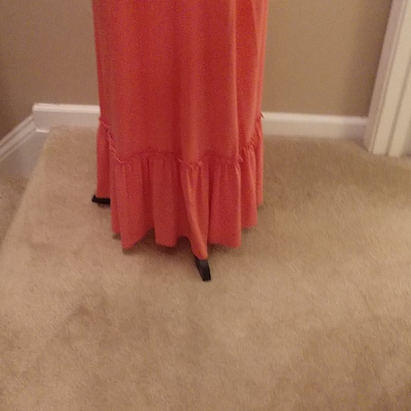 Sundress - Picture 2 of 5